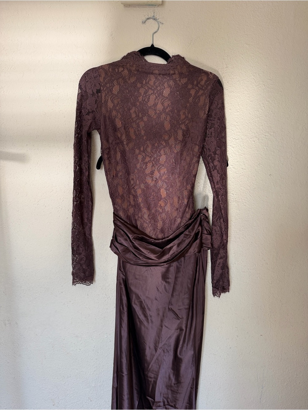 House of CB YASMEEN Espresso Brown Lace + Satin Draped Maxi Dress size L NWOT - Picture 8 of 10